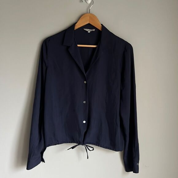Vince Button-Front Long-Sleeve Drawstring Crop Shirt - Picture 2 of 10
